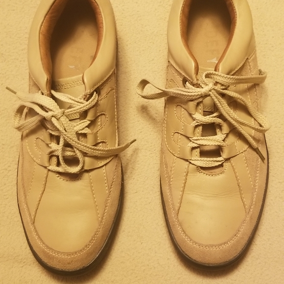 Gravity defier shoes